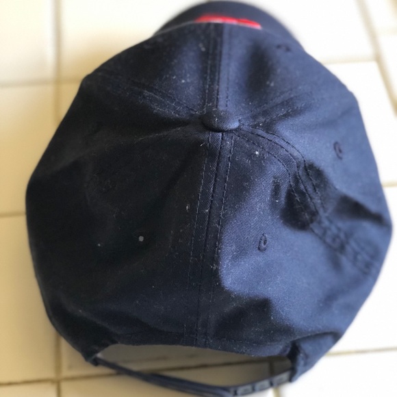 Baseball hat - Picture 2 of 2